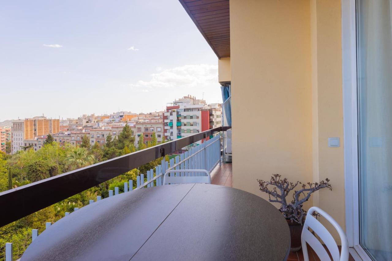 Lodging Apartments Guell Gaudi Barcelona Buitenkant foto